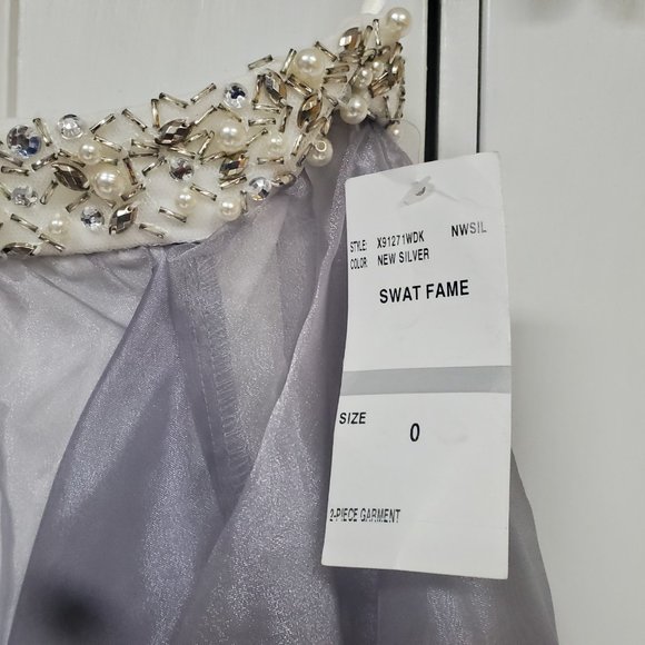 Say Yes to the Prom Tulle Silver/White Skirt - Picture 4 of 9